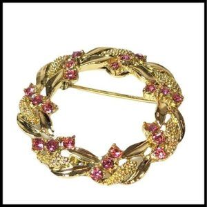 Vintage Signed Garry's Brooch‎ Gold Tone Pink Rhinestones Wreath Circle Floral